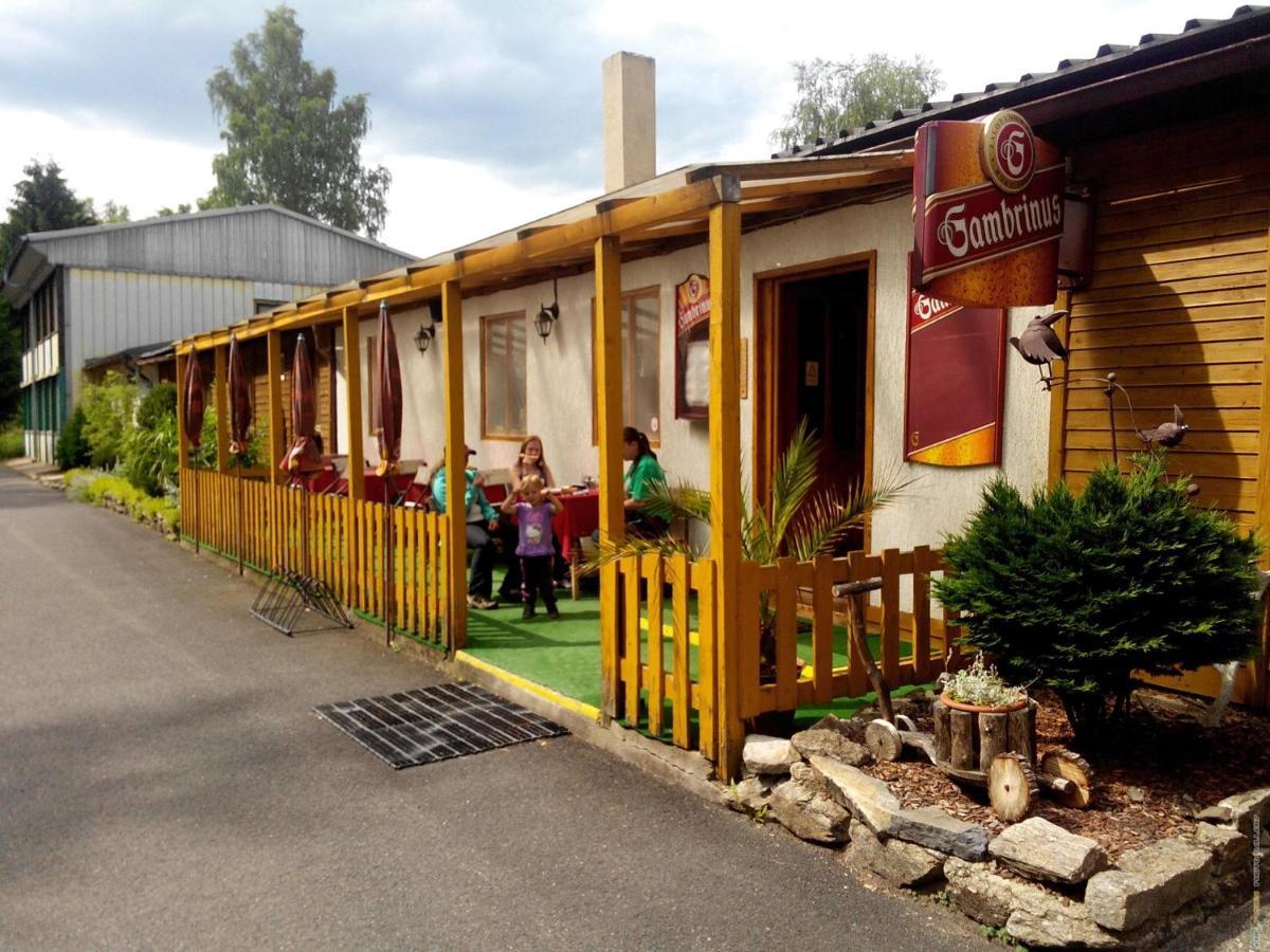Penzion Na Srubech Hora Svate Kateriny Exterior photo